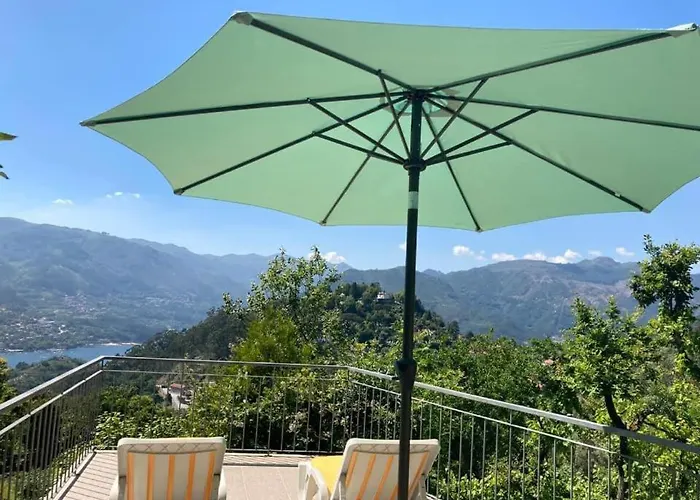 Casa De Casarelhos - Lareira - Vistas Rio E Serra