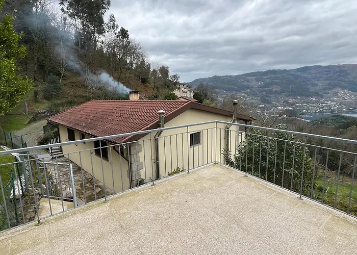 Casa De Casarelhos - Lareira - Vistas Rio E Serra